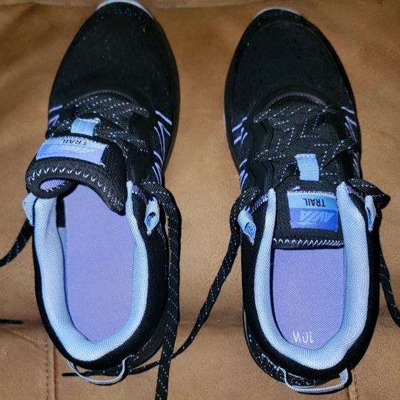 Avia Shoes - Avia size 10 shoes